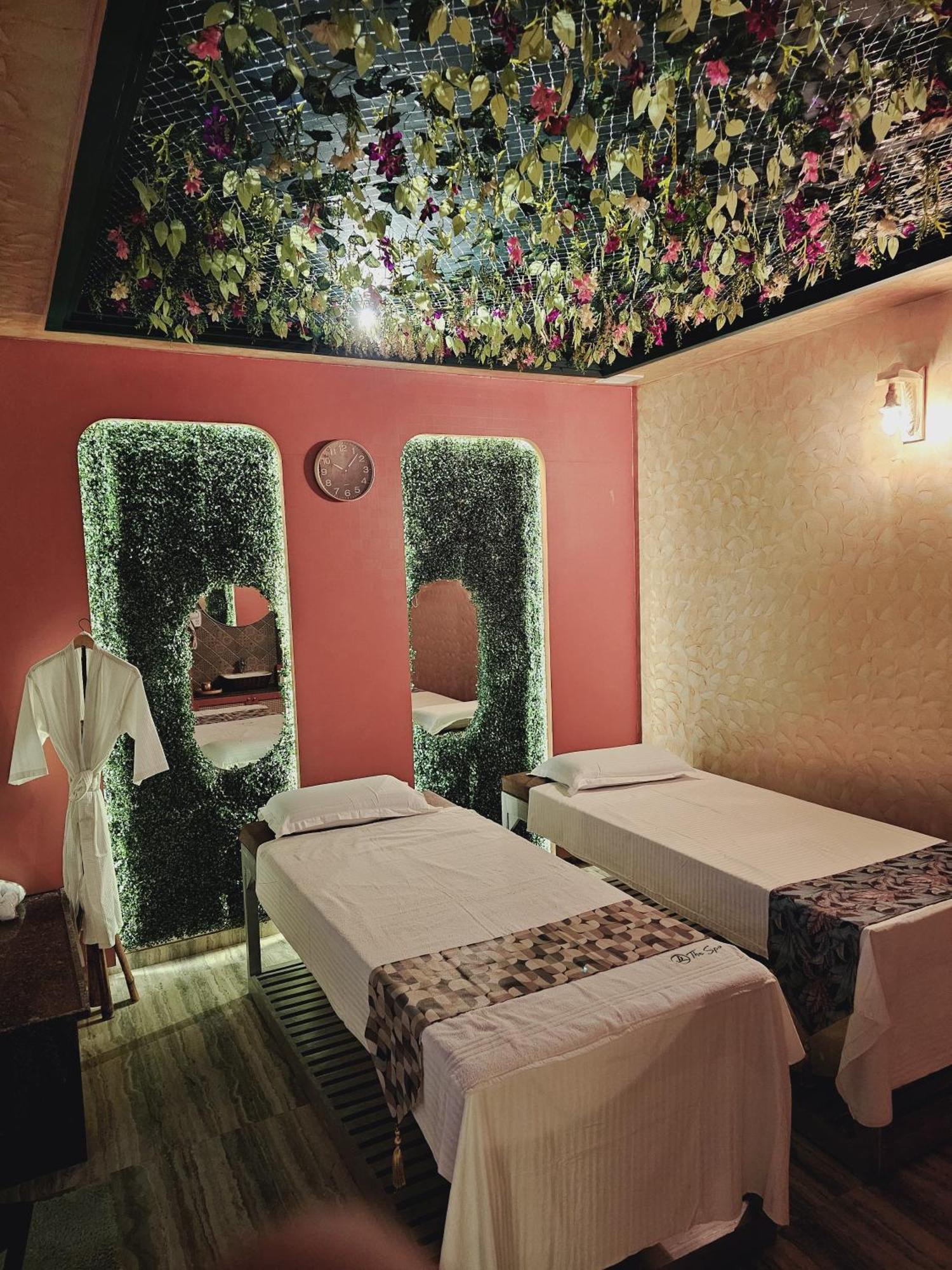 Hotel Ak International - Chennai Exterior photo